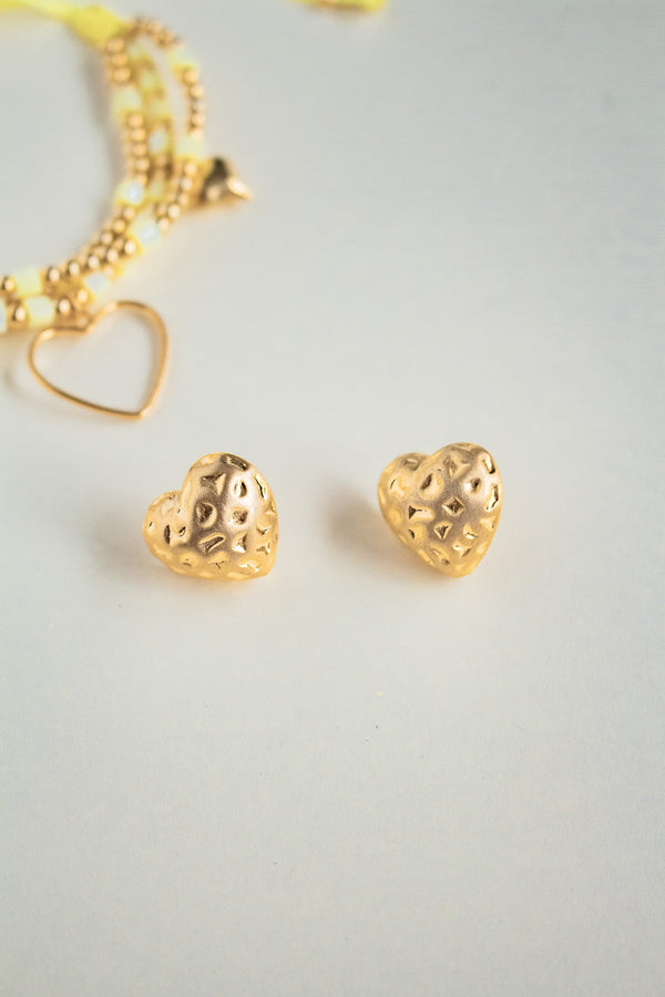 Aretes Corazon Calado
