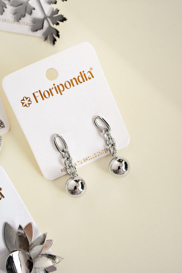 Aretes Plateados Trenzados