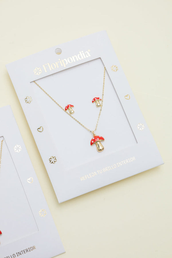 Cadena Mushrooms Red