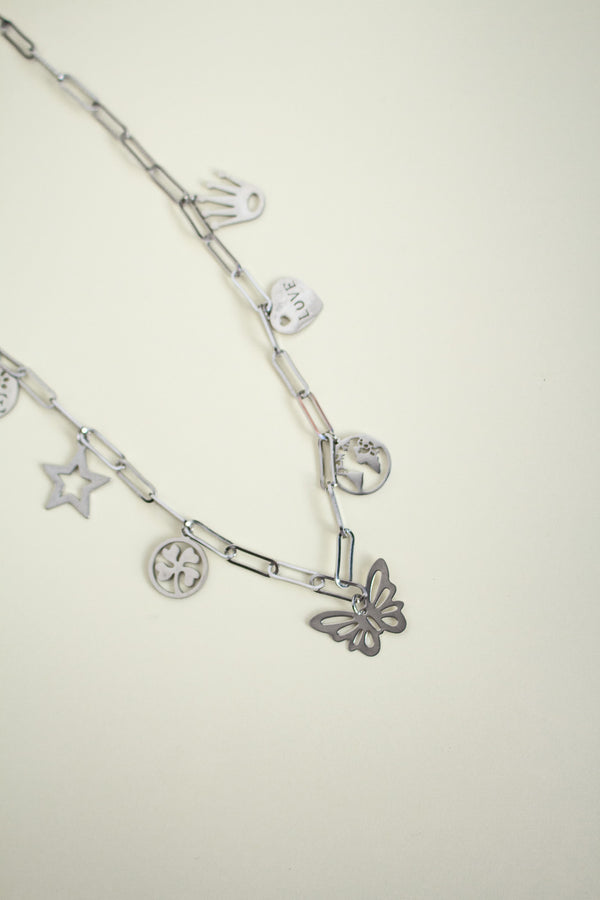 Cadena Plateada Dijes